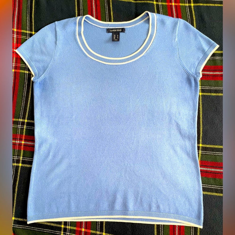 Size XS Lands End sweater top